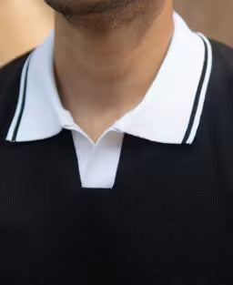 Black Contrast Collar T-Shirt